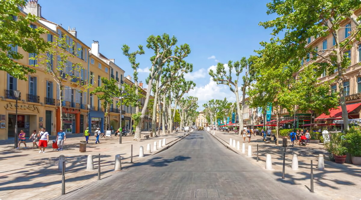 I nostri servizi di noleggio auto offrono una vasta selezione di veicoli a Aix-en-Provence.