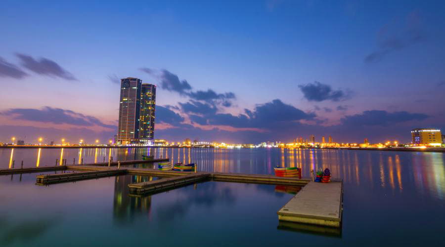 I nostri servizi di noleggio auto offrono una vasta selezione di veicoli a Ras Al Khaimah.